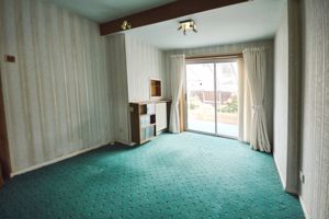 Dining room- click for photo gallery